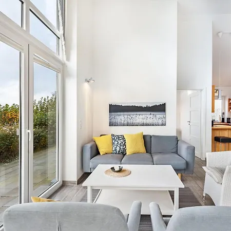 Schilfuferhaus بيت للعطل