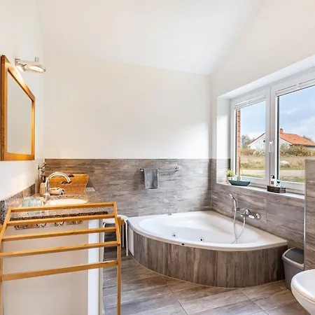 Schilfuferhaus Nyaraló Kosel